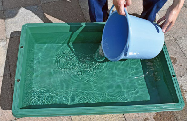 水を貯める